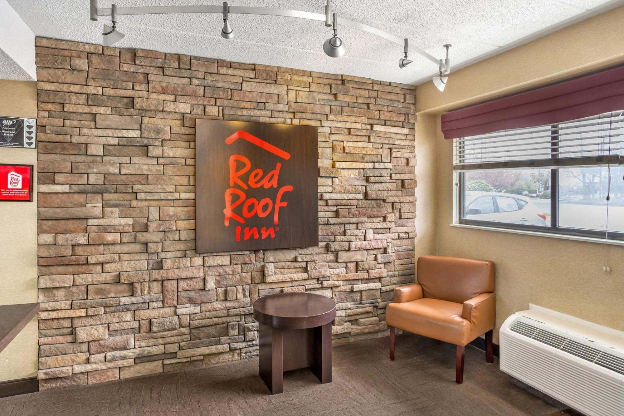 Red Roof Inn Tinton Falls-Jersey Shore Exterior photo